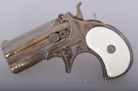 Пряжка крупнокалиберный пистолет